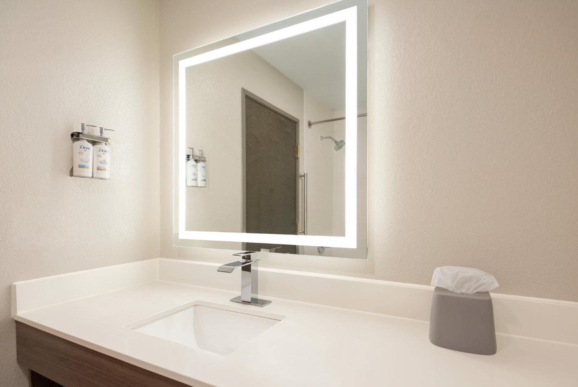 Hotel Express By Ihg