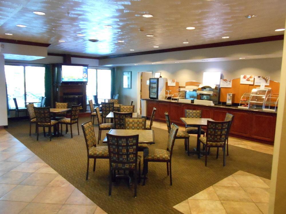 Express By Ihg 2* Morgantown